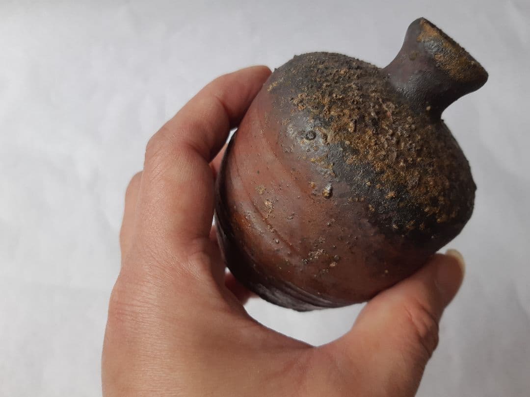 古備前　壺　一輪挿し