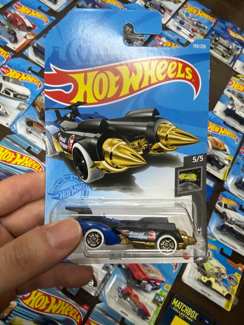 ホットウィール　hot wheels 70台まとめ売り（2台はマッチボックス）