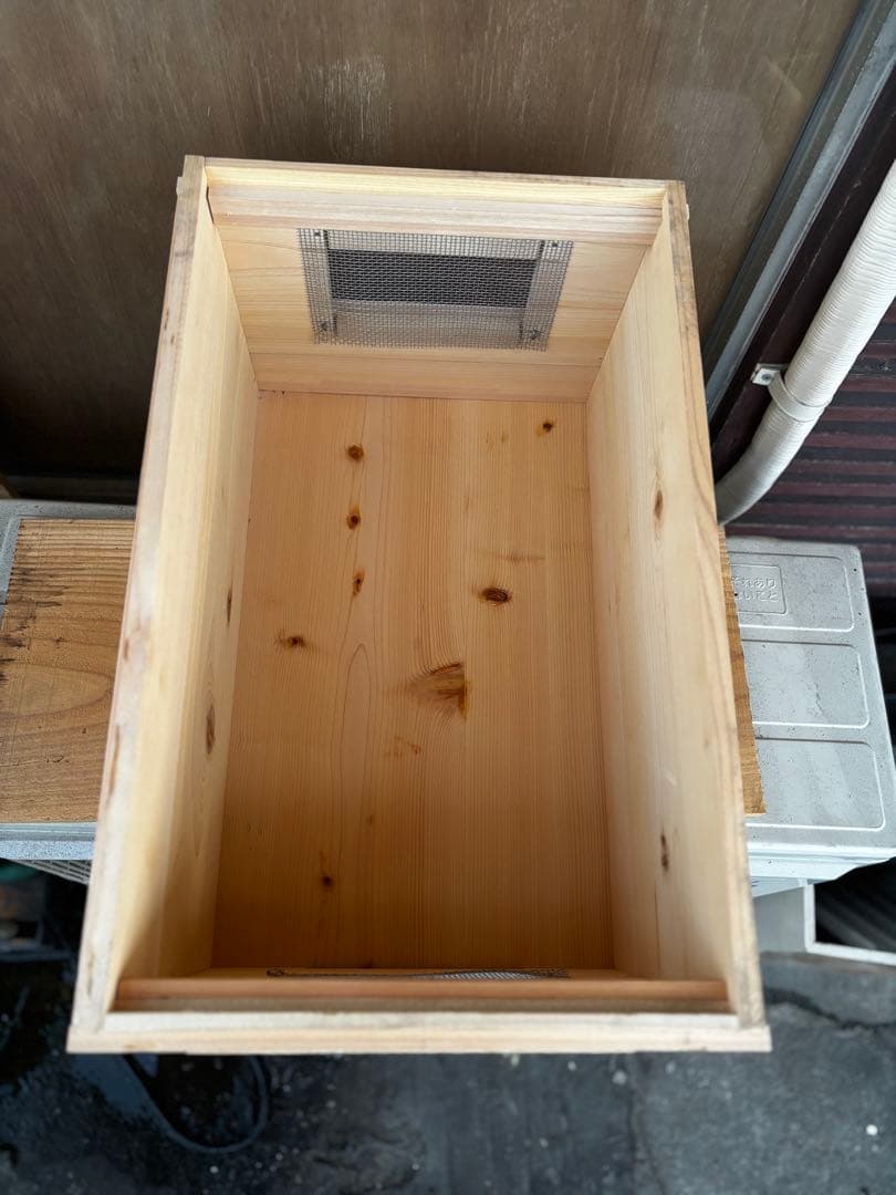 西洋ミツバチ巣箱　7枚がけ