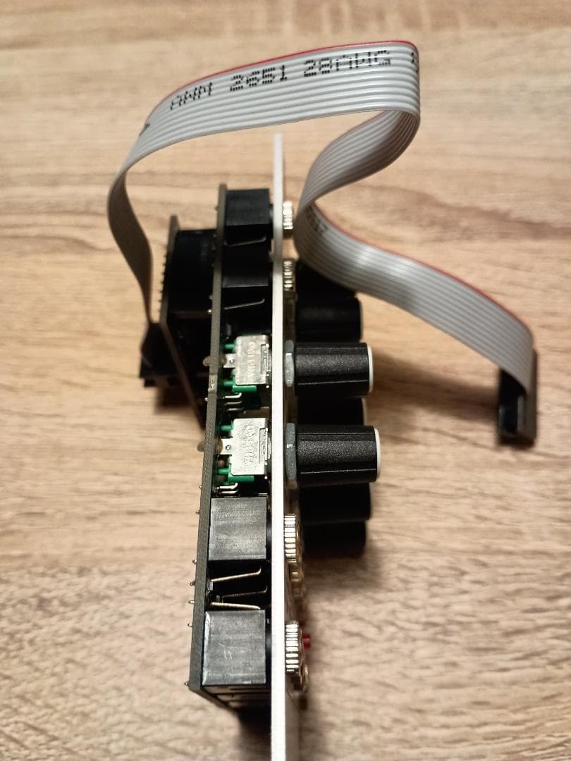 ALM Dinky’s Taiko モジュラーシンセ