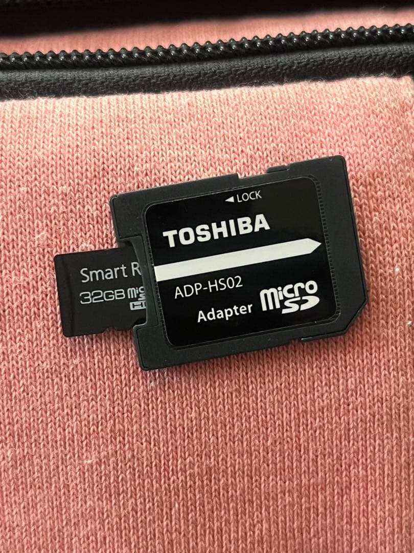 NIKON COOLPIX P600 カメラ　カメラショルダー　三脚セット