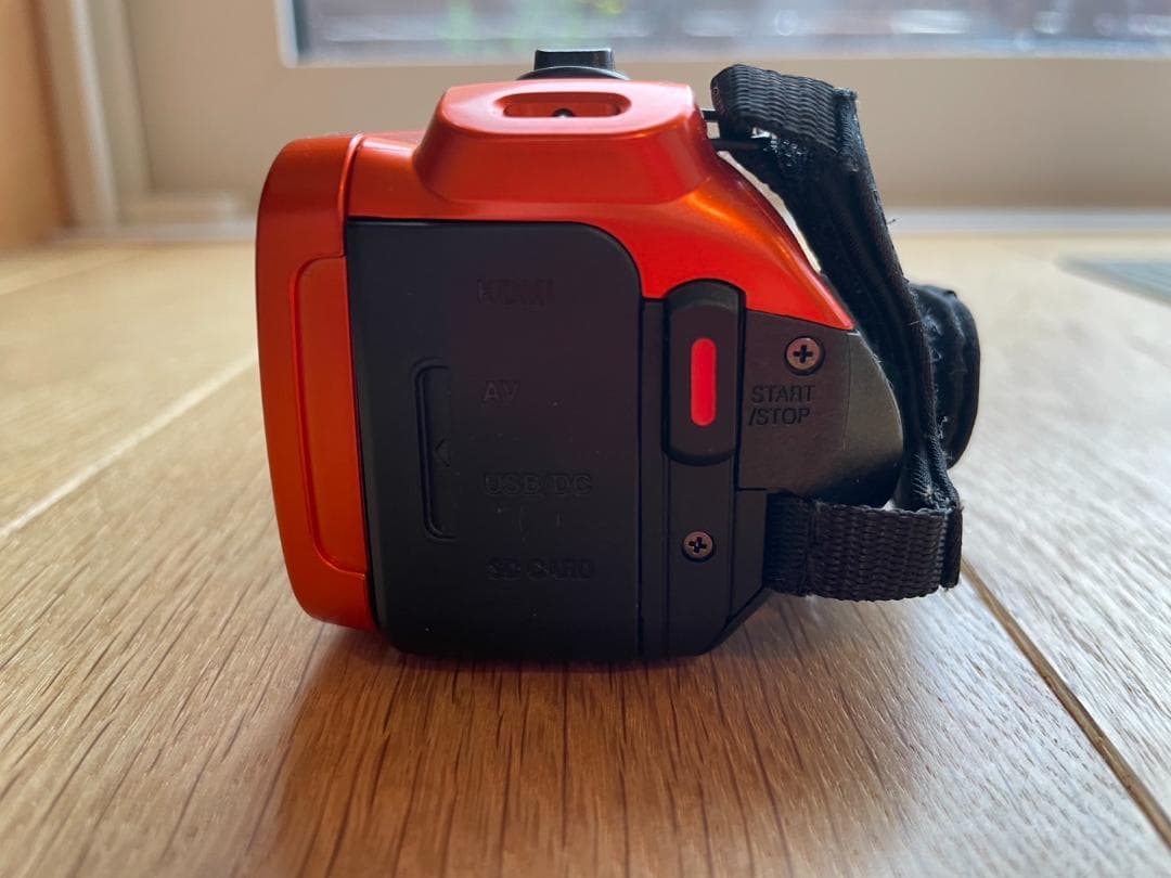 JVC ビデオカメラ Everio R GZ-RX670-D　☆美品　動作品☆