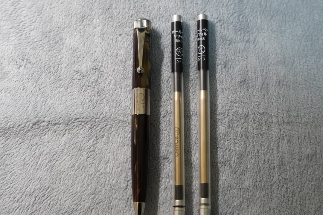 ロメオ 伊東屋 ROMEO Ｎｏ．３ボールペン 太軸 イタリアングレーＲ134