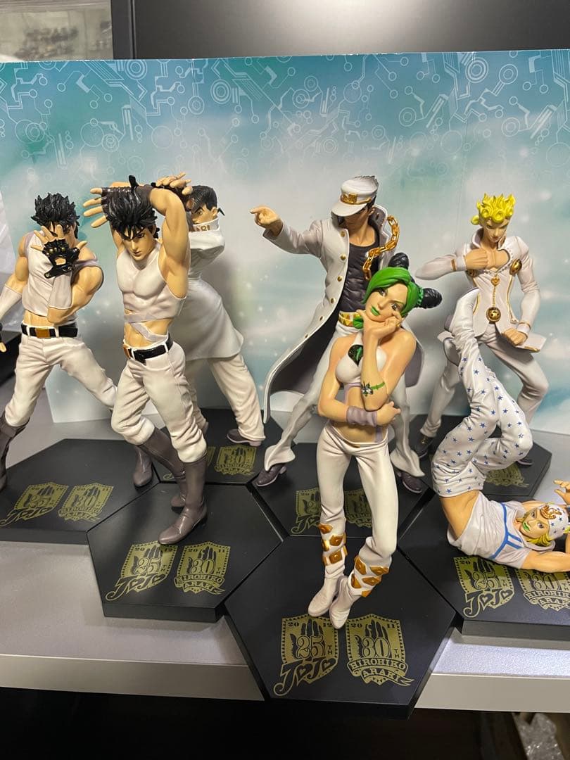 一番くじ　ジョジョ　25周年　ホワイト主人公7体　スタンド5体　計12体