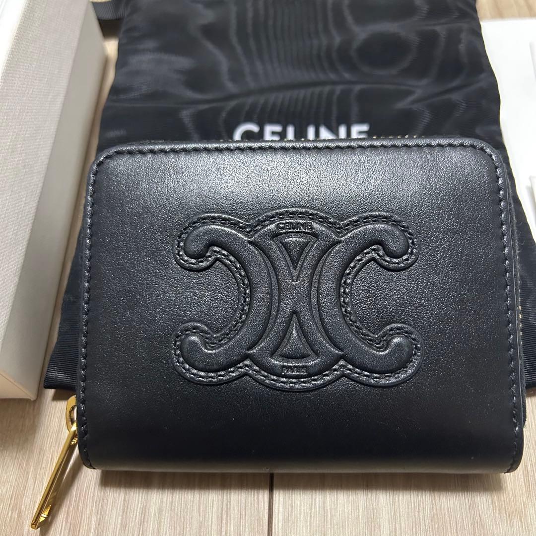 セリーヌ キュイル トリオンフ コンパクトジップウォレット ケース