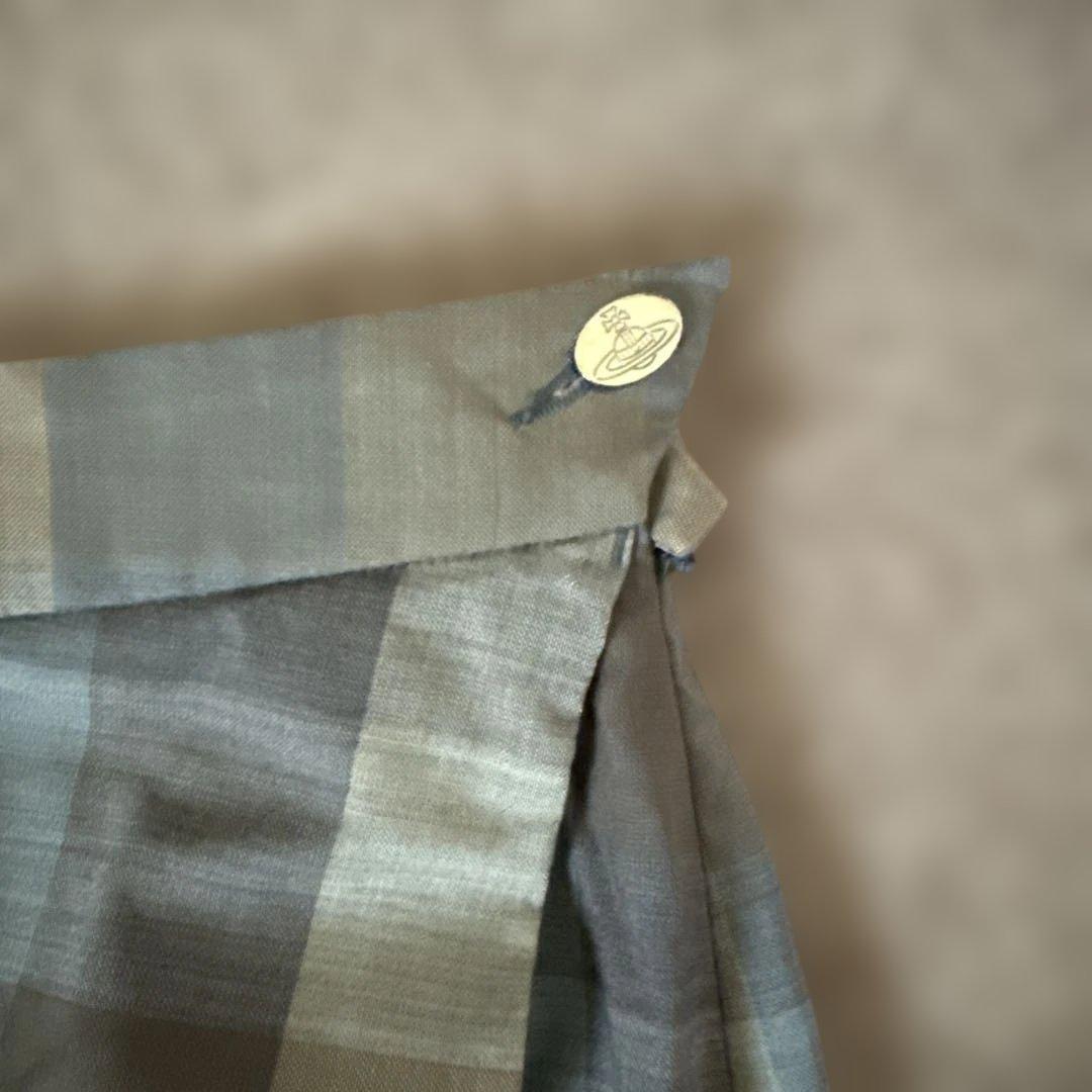 銀ボタンVivienne Westwood RED LABEL スカート42