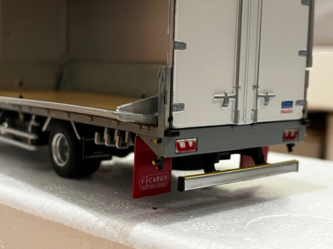 京商　いすゞ　1/43 フォワード ダイキャストミニカー　現行型