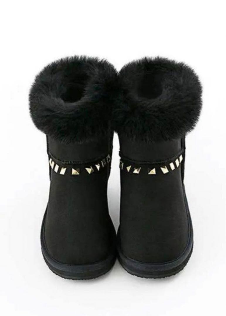 ユーリ!!! on ICE ユーリ・プリセツキー モデル ムートンブーツ