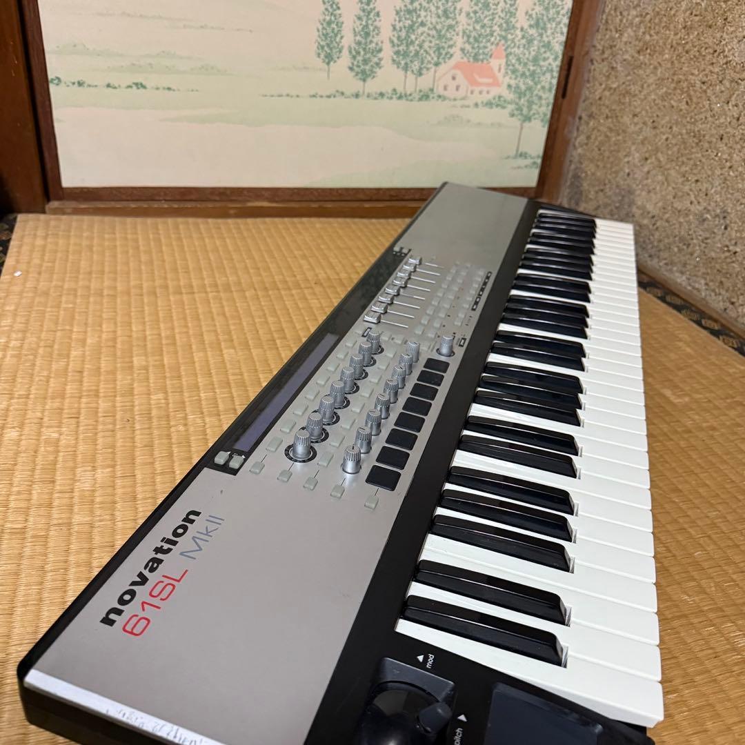 novation/MIDIキーボード&コントローラー/61SL MkII
