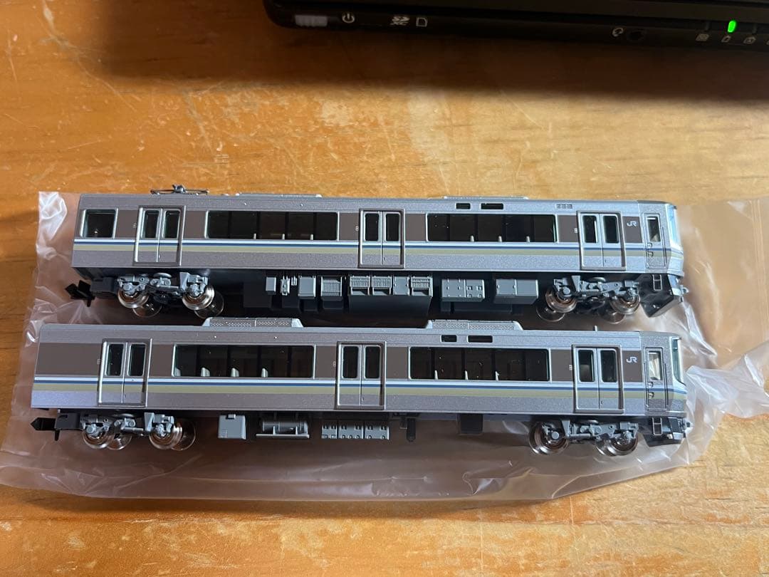 n*o様 TOMIX223系5000番台動力無し