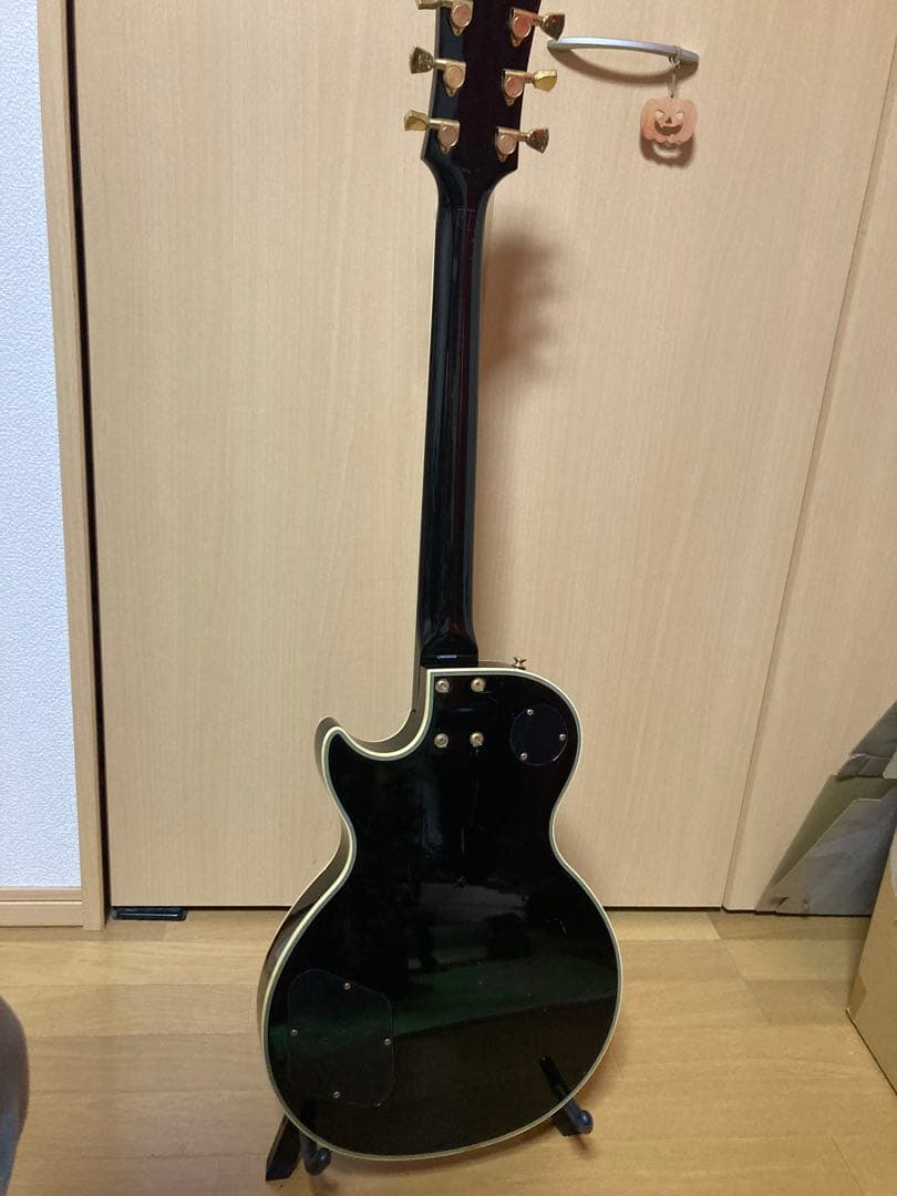 BUSKER'S レスポールカスタム風 エレキギター 黒×金　ぼっちざろっく