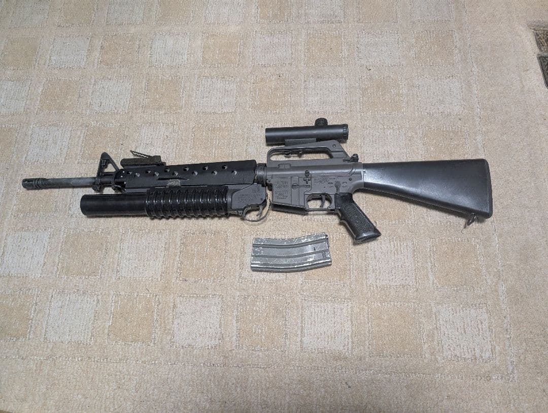 東京マルイ 電動ガン M16A2+他社製M203付き（モスカートランチャー）