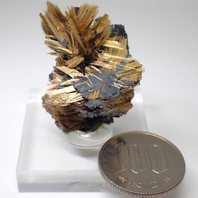 【ブラジル産】ルチルオンヘマタイト