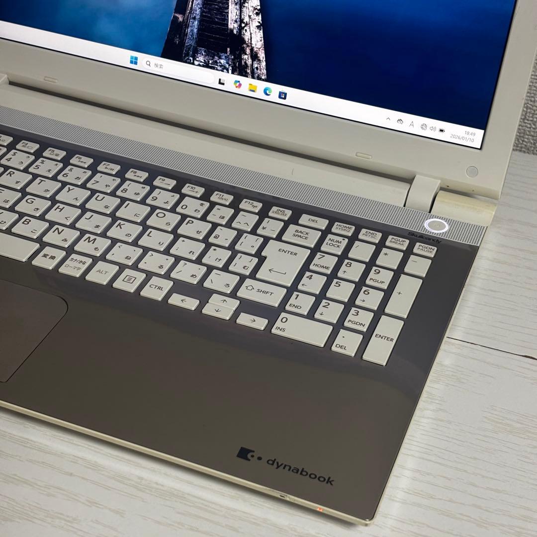 6世代 Core i3 8GB Windows11 Office パソコン