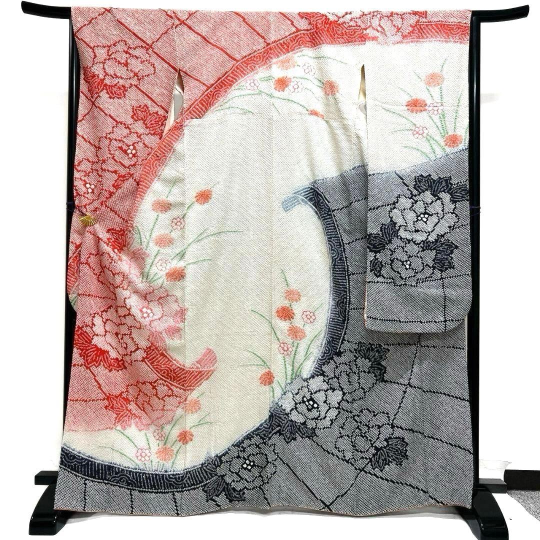 総絞り　牡丹　菊花　花模様　振袖　成人式 晴れの日 着物 032a p