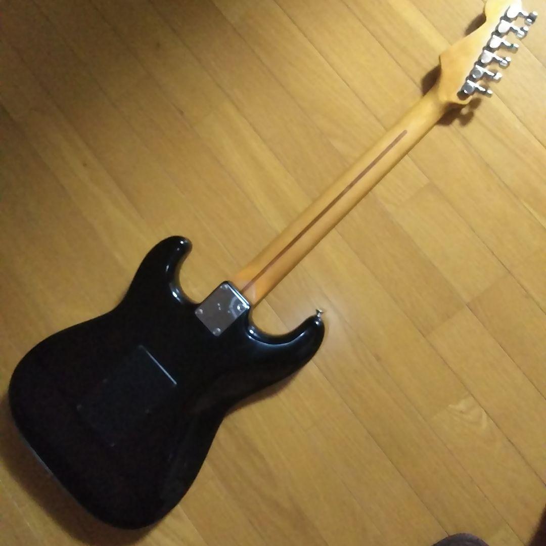 fender japan フェンダージャパン ストラトキャスター