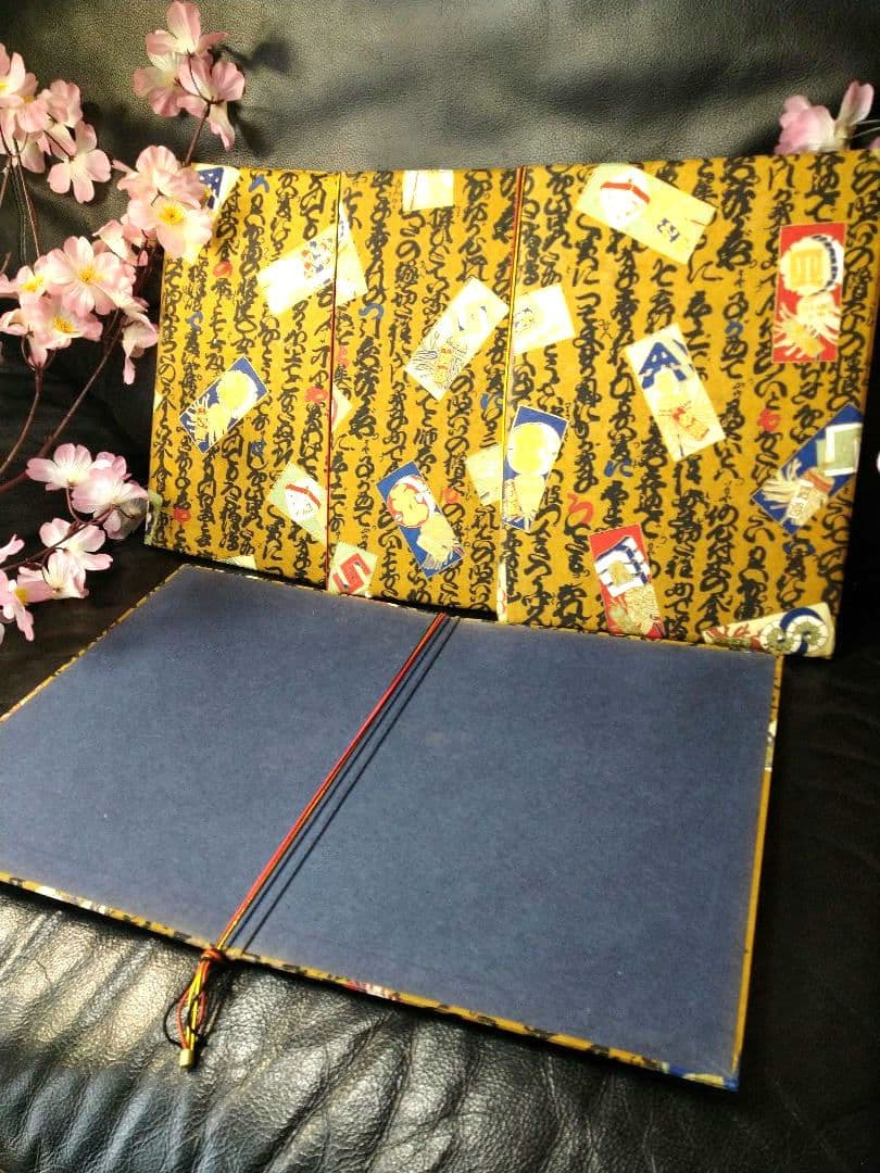 ♥春の新メーニューに【高級・金彩まとい文字柄・メニューブック】♦8冊