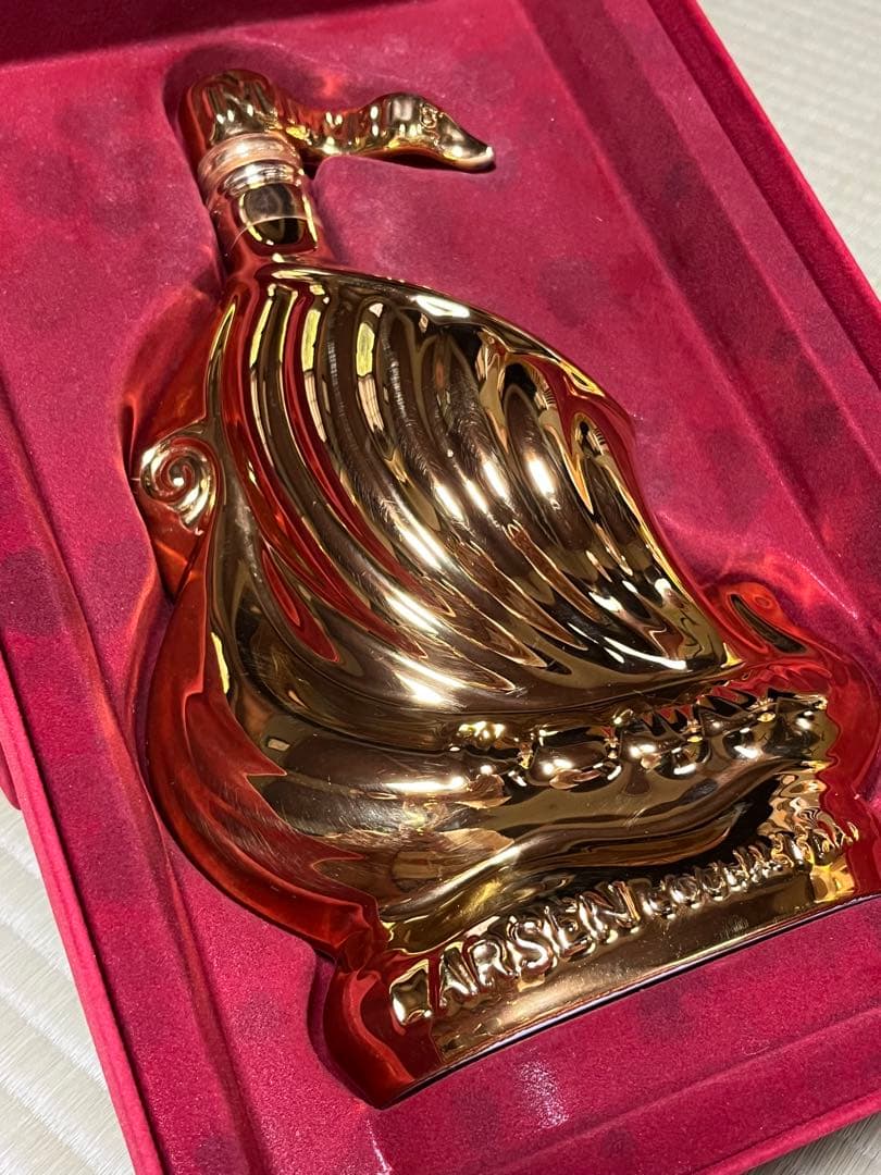 Cognac Larsen Nouveau Style ゴールド