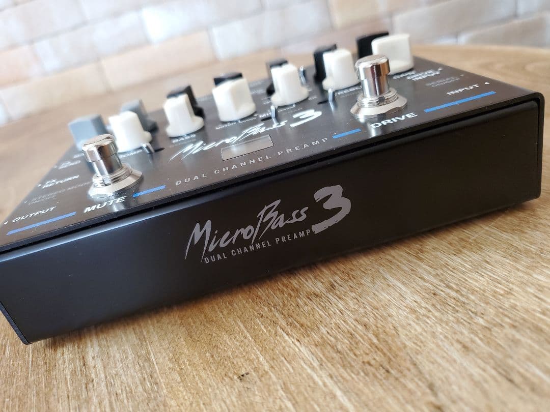 EBS MicroBass 3 ベース用プリアンプ