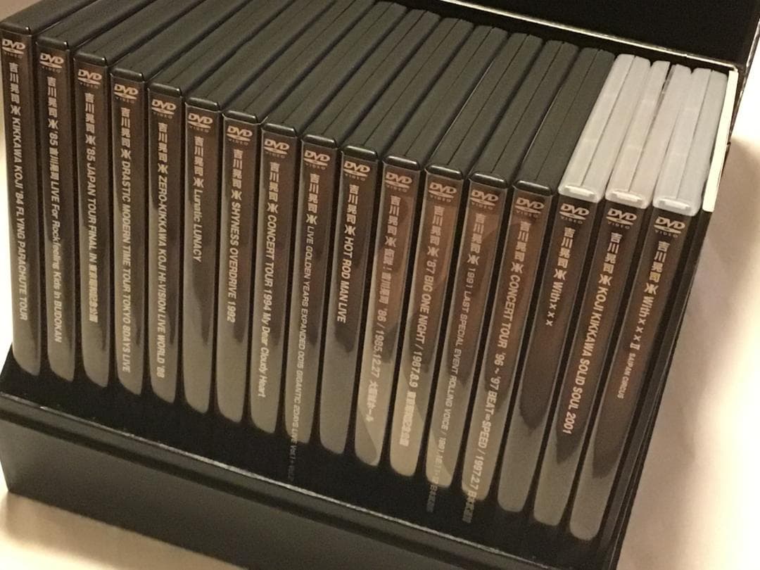 吉川晃司 25周年記念 DVD-BOX 17枚セット LIVE作品 FC限定盤