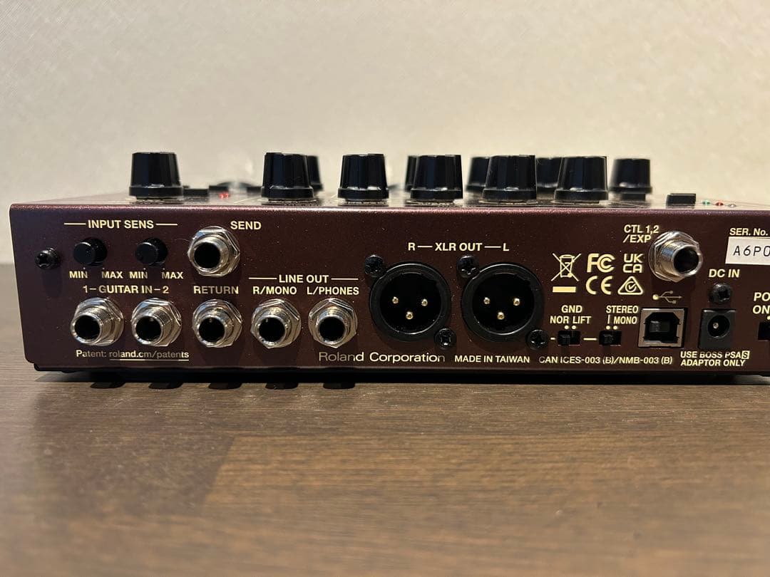 ギター BOSS AD-10 Acoustic Preamp
