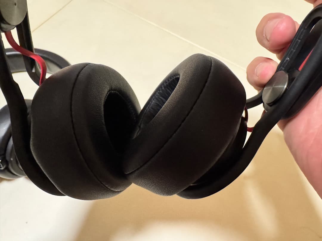 Beats Mixr ブラック ヘッドホン