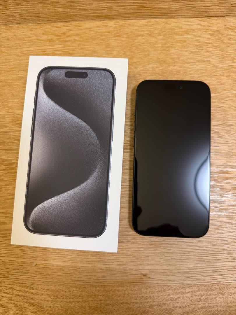 iPhone15 Pro ブラックチタニウム 256GB バッテリー91%