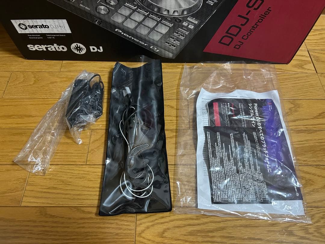 Pioneer DJ DDJ-SR2 コントローラー