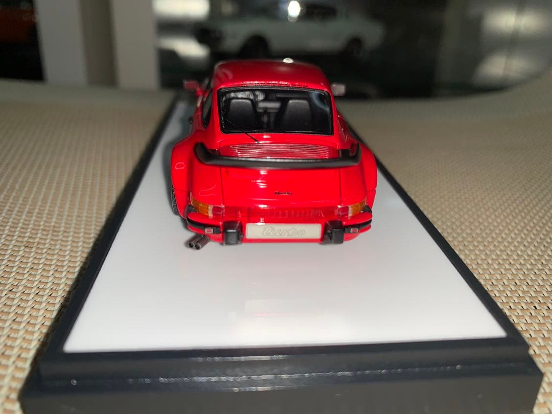 メイクアップ 1/43 ポルシェ911(930)ターボ