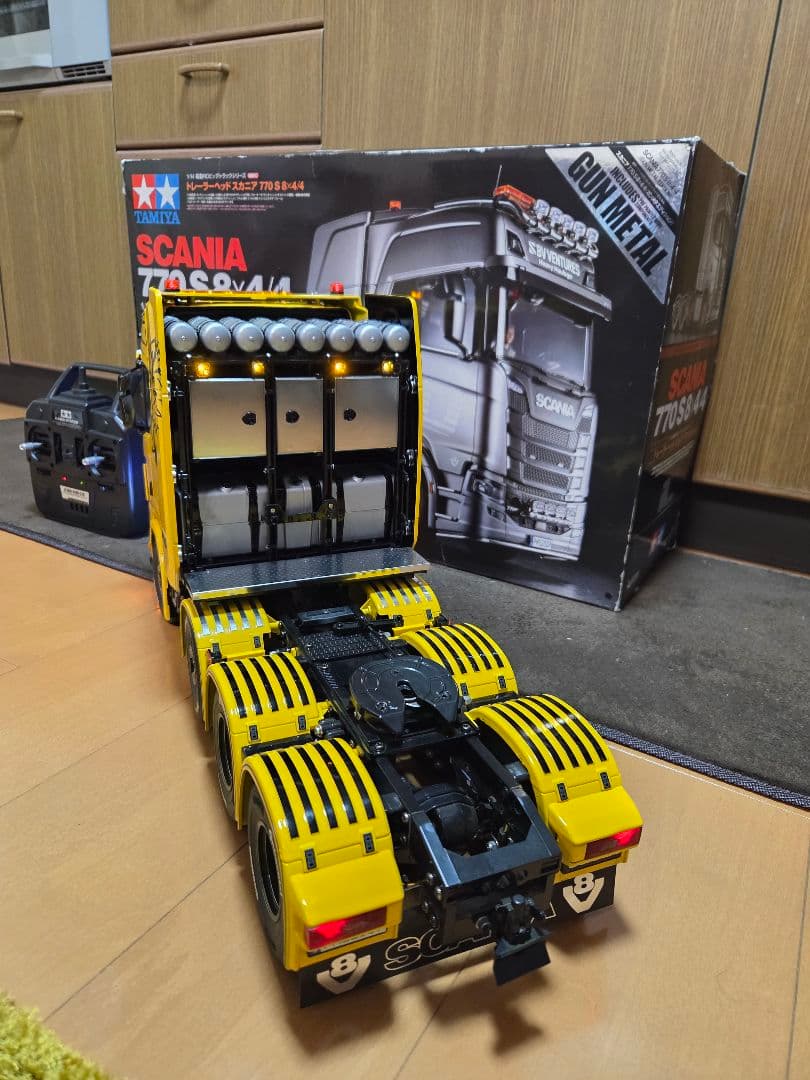 タミヤ1/14 スカニア　770S 8×4/4 フルオペレーション