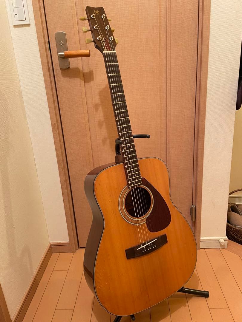 1973年製 YAMAHA FG-200 グリーンラベル カスタム 竹原ピストル