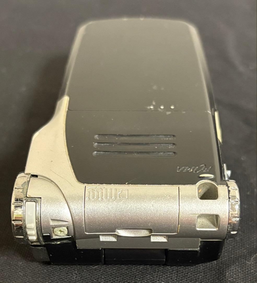 NTT DoCoMo P900iV 携帯電話 クラウドブラック FF7 AC