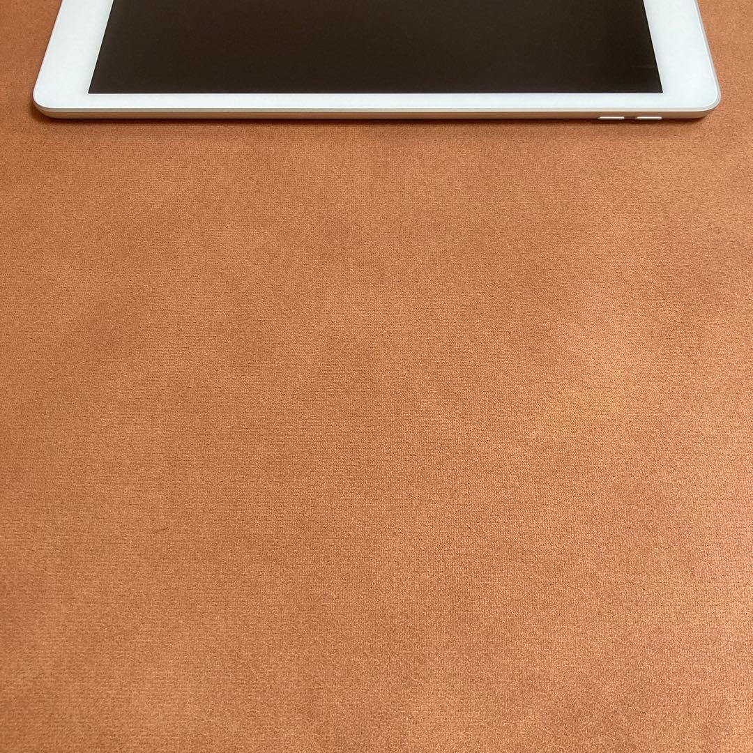8【早い者勝ち】電池新品☆iPad7 第7世代 32GB WIFIモデル☆