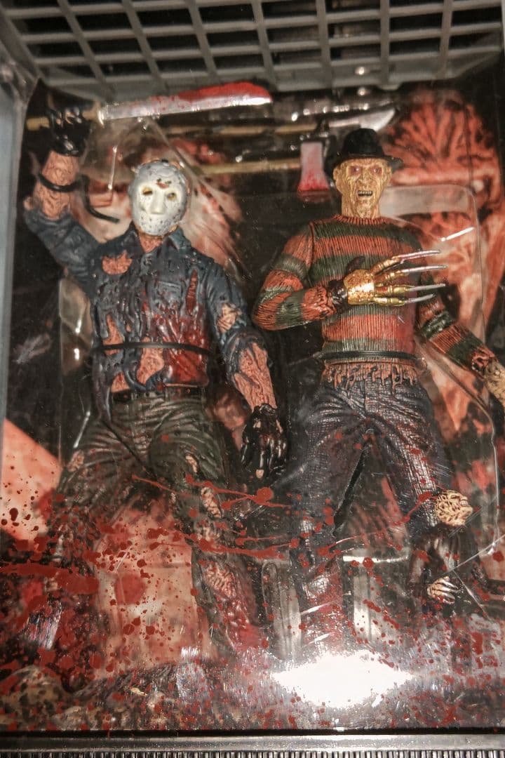 マクファーレントイズ　ムービーマニアックス　ジェイソンVSフレディ　フィギュア