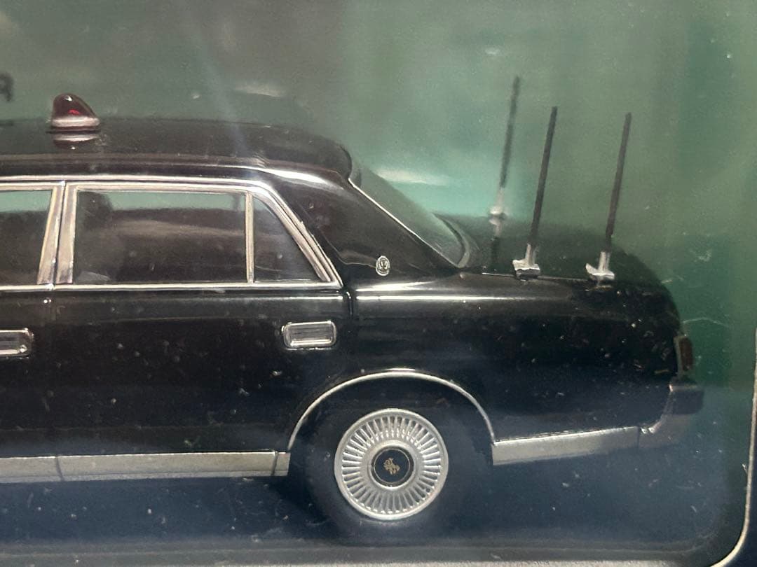 o*e様 RAI'S トヨタセンチュリー(GZG50)警察本部警備部要人警護車両