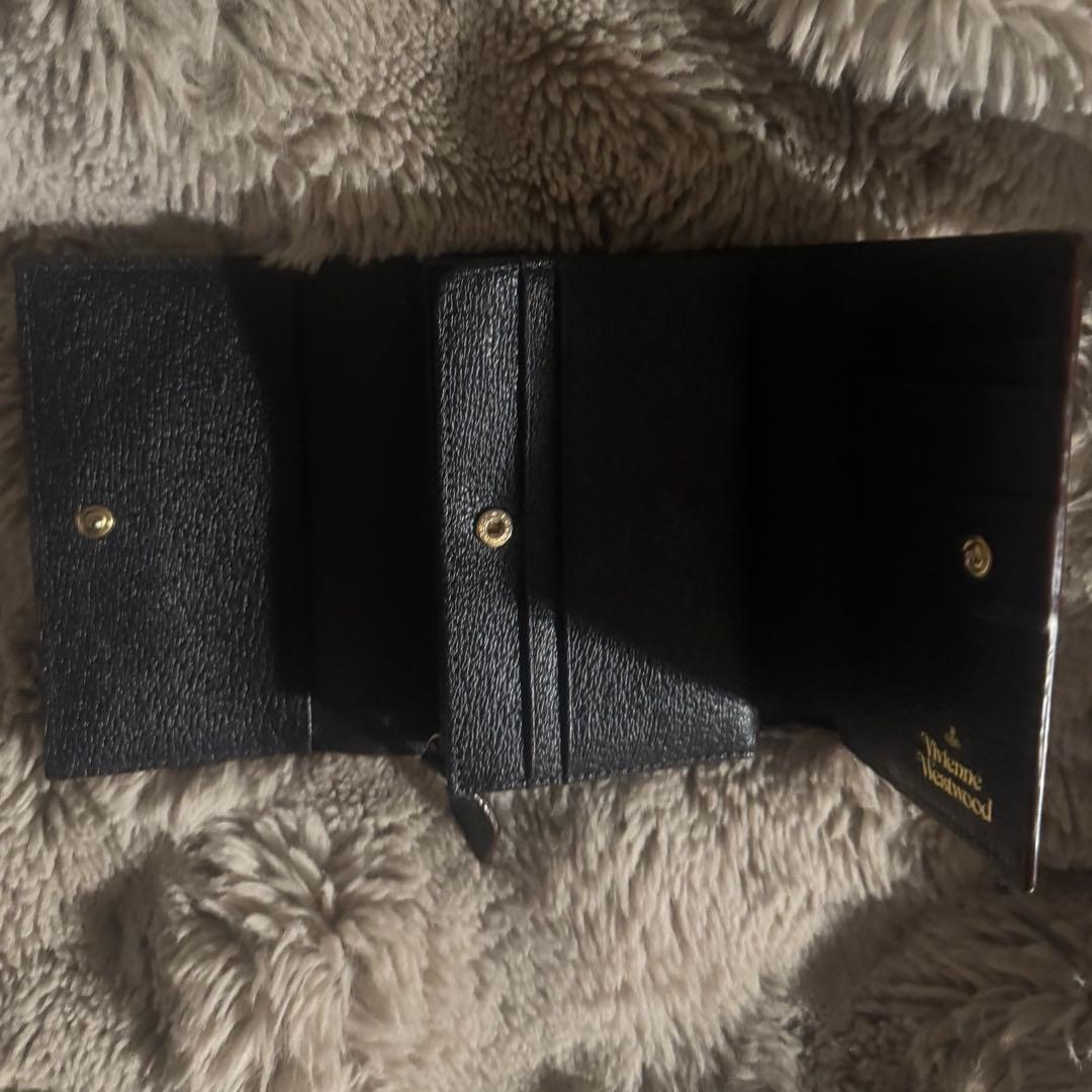 ヴィヴィアン財布三つ折り