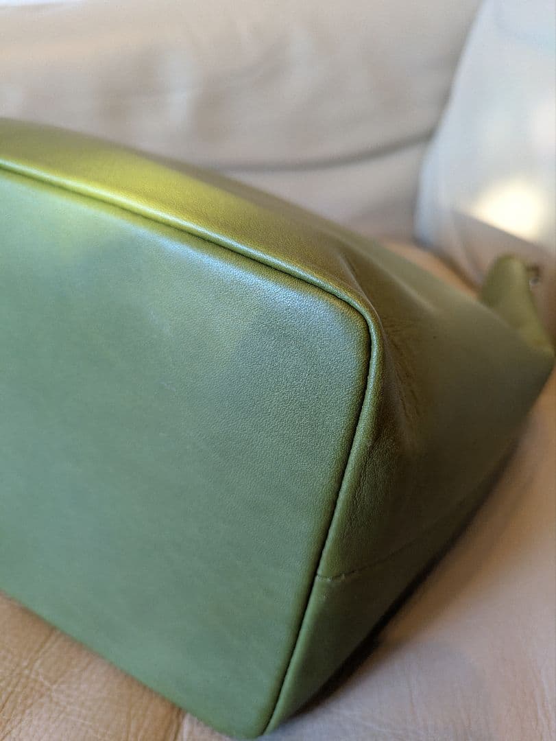 新品未使用　Patina HIROFU イタリア製　バッグ　モスグリーン 巾着