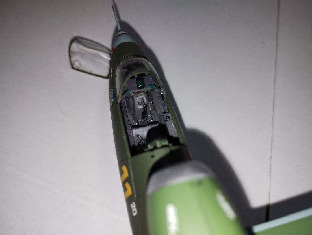 プラモデル完成機　1/48　ハインケルHe162a-2サラマンダー