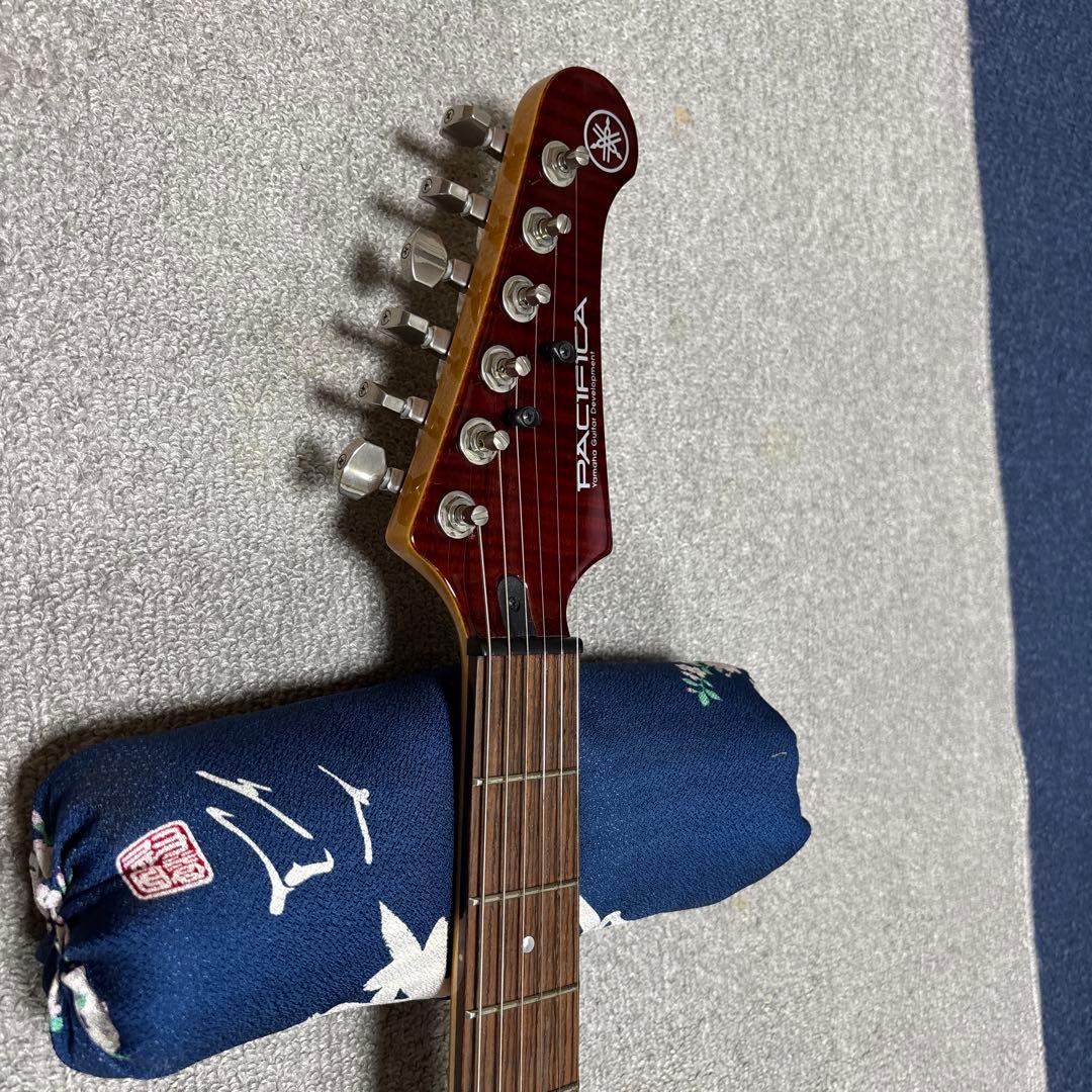 YAMAHA エレキギターPACIFICA612V2FM上位モデル