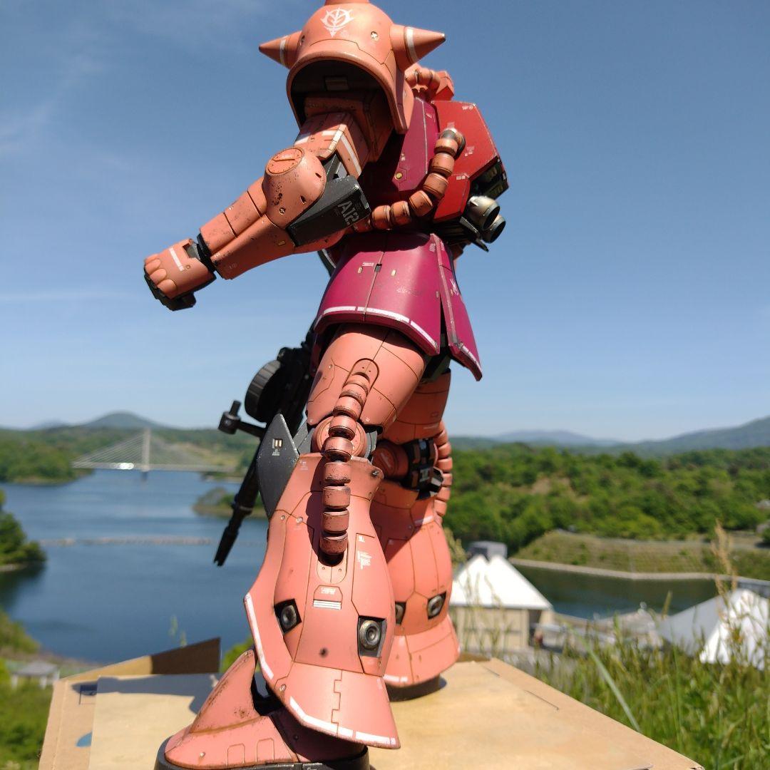 メガサイズ　MS-06S シャア専用ザクⅡ　塗装済完成品　1/48　ガンプラ