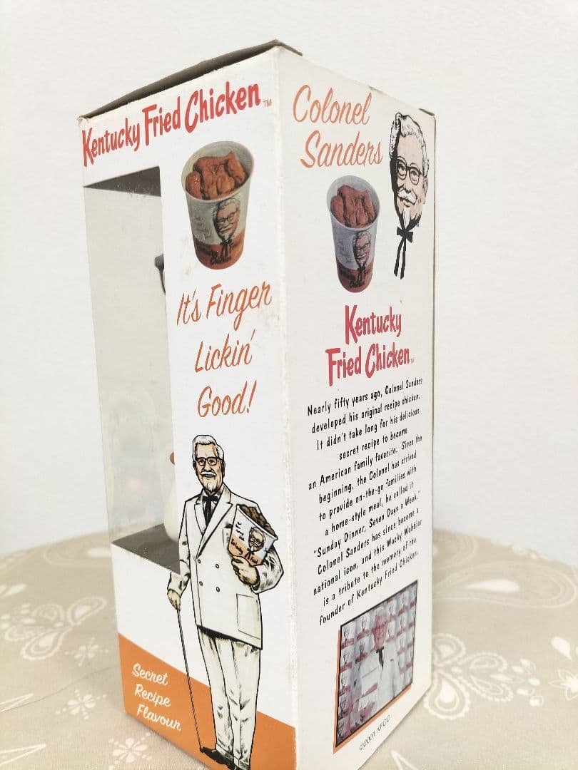 フィギュア4体セット　ホーマー・ラットフィンク・KFC・TIKI