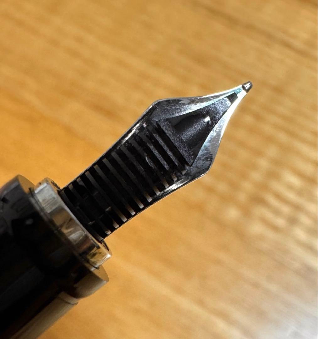 モンブラン ボエム 万年筆 廃番品 希少