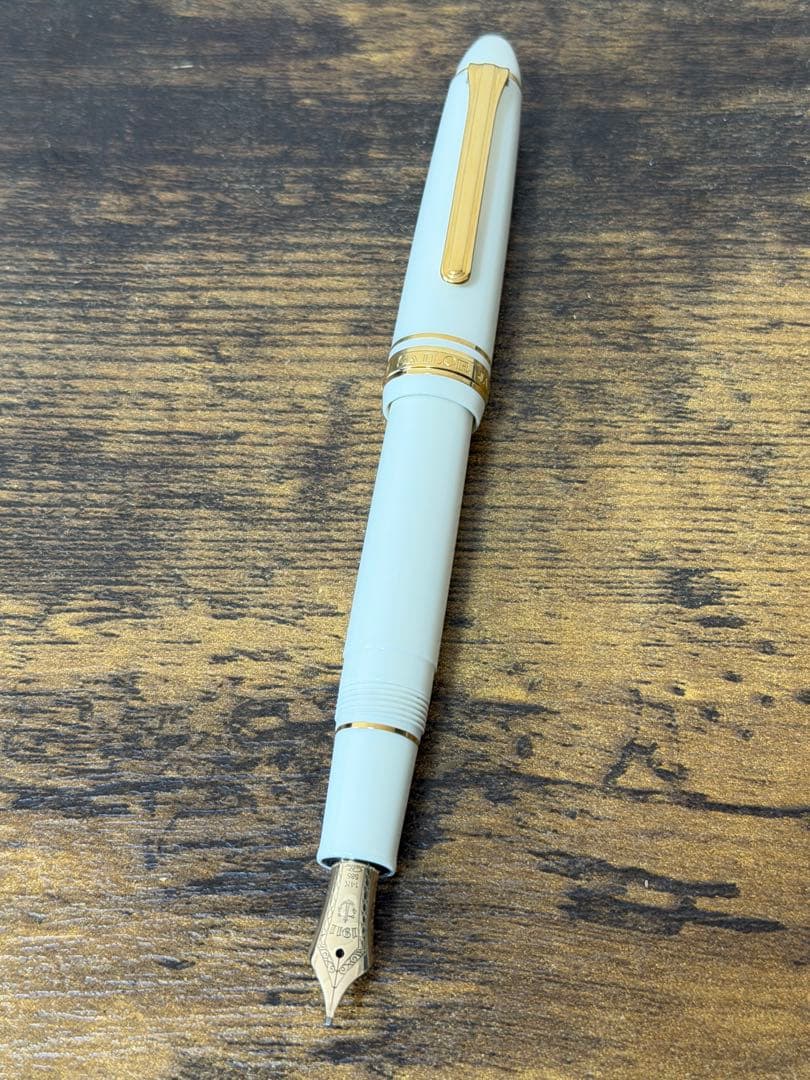 新品未使用　長刀　アイボリー　ふでDEまんねん　NAG セーラー　万年筆