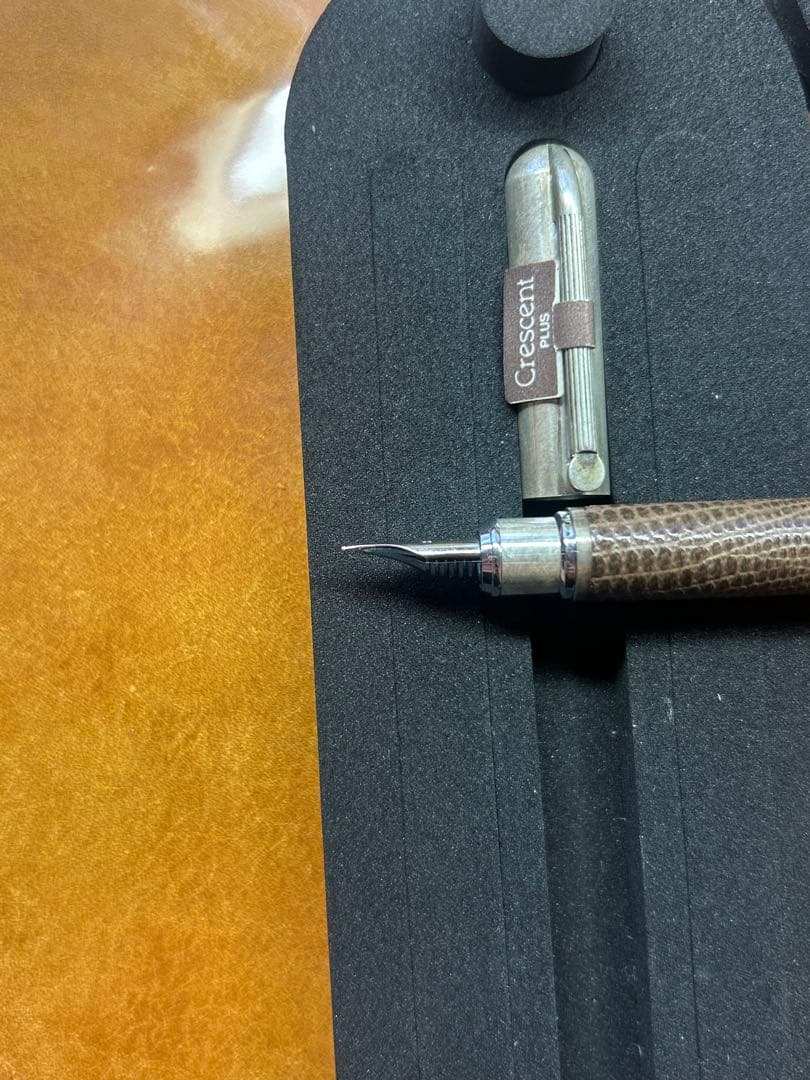 プラス　クレセント　万年筆　スターリングシルバー&レザー