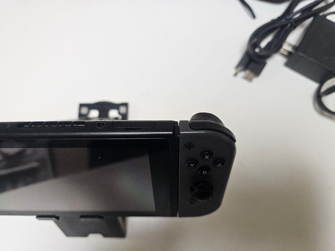 【即日発送】Nintendo Switch 本体 実働　ケース付