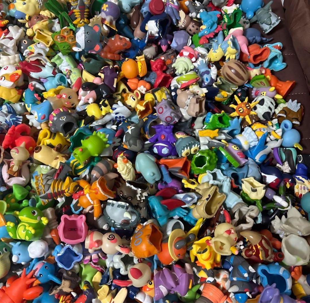 約1030匹　ポケモンキッズ　クリア　モンコレ　指人形　フィギュア　カントー