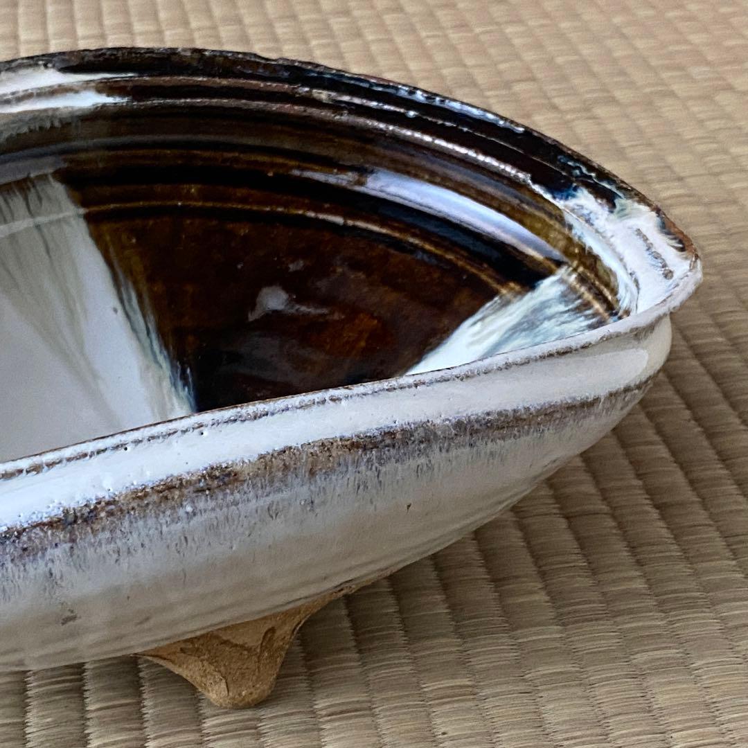 美品 未使用 唐津焼 岡本作礼造 【朝鮮唐津】 鮑型 脚付鉢 共箱