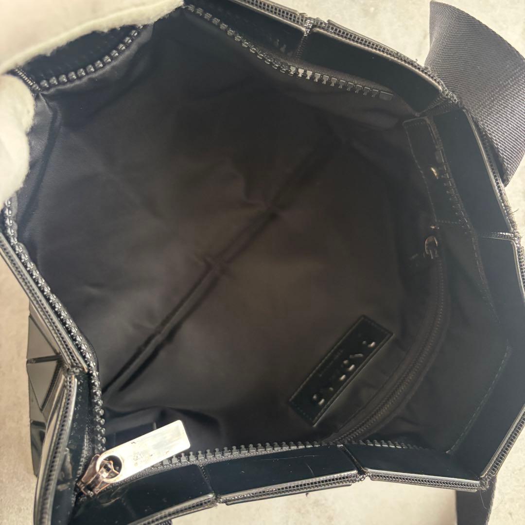 保存袋付 BAOBAO ISSEIMIYAKE ルーセント ショルダーバッグ