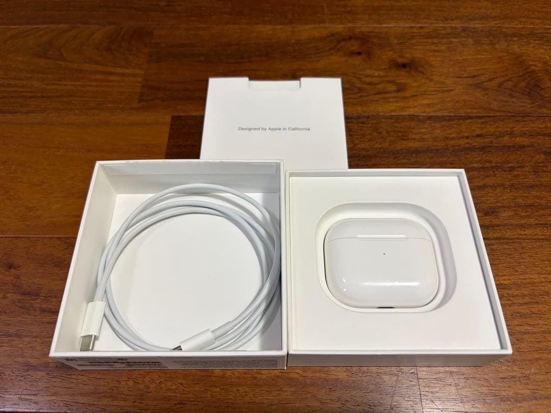 【純正品】AirPods3 本体 MagSafe充電ケース 充電ケーブル 箱