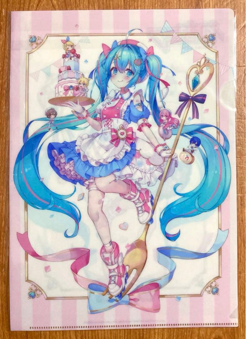 未開封美品 クリアファイル 初音ミク ミルキー さくらしおり マジカルミライ